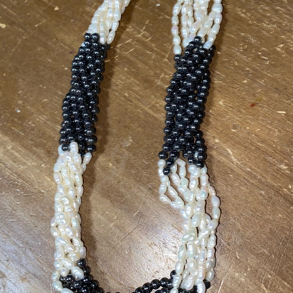 Vintage natural Pearl and black hematite necklace with original - Picture 2 of 9